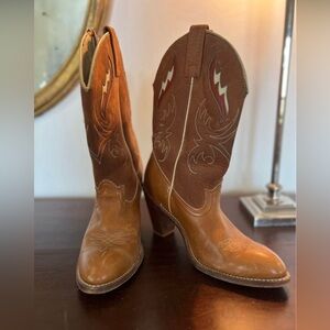 Women’s Vintage ACME Cowboy Boots